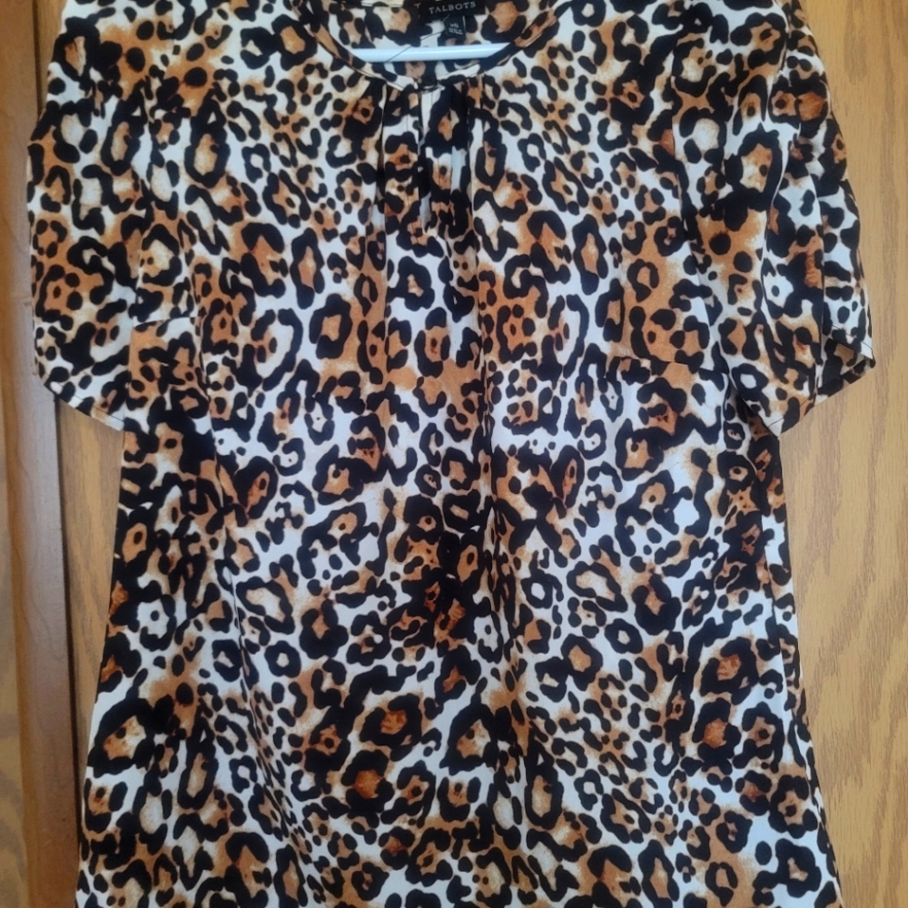 Talbots Brown Leopard Notch Neck Puff Short Sleeve Top: NWOT: SZ XS